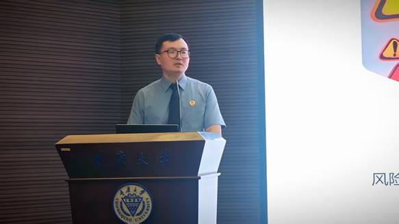 90e2b76905b5203018c2dd4c3ae80ab